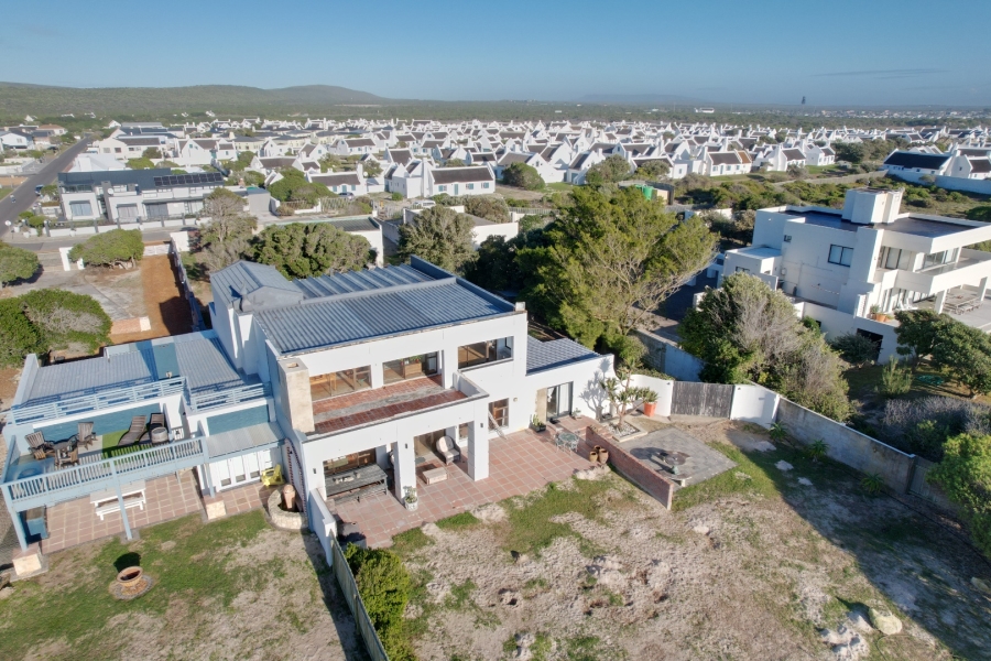 3 Bedroom Property for Sale in Struisbaai Western Cape